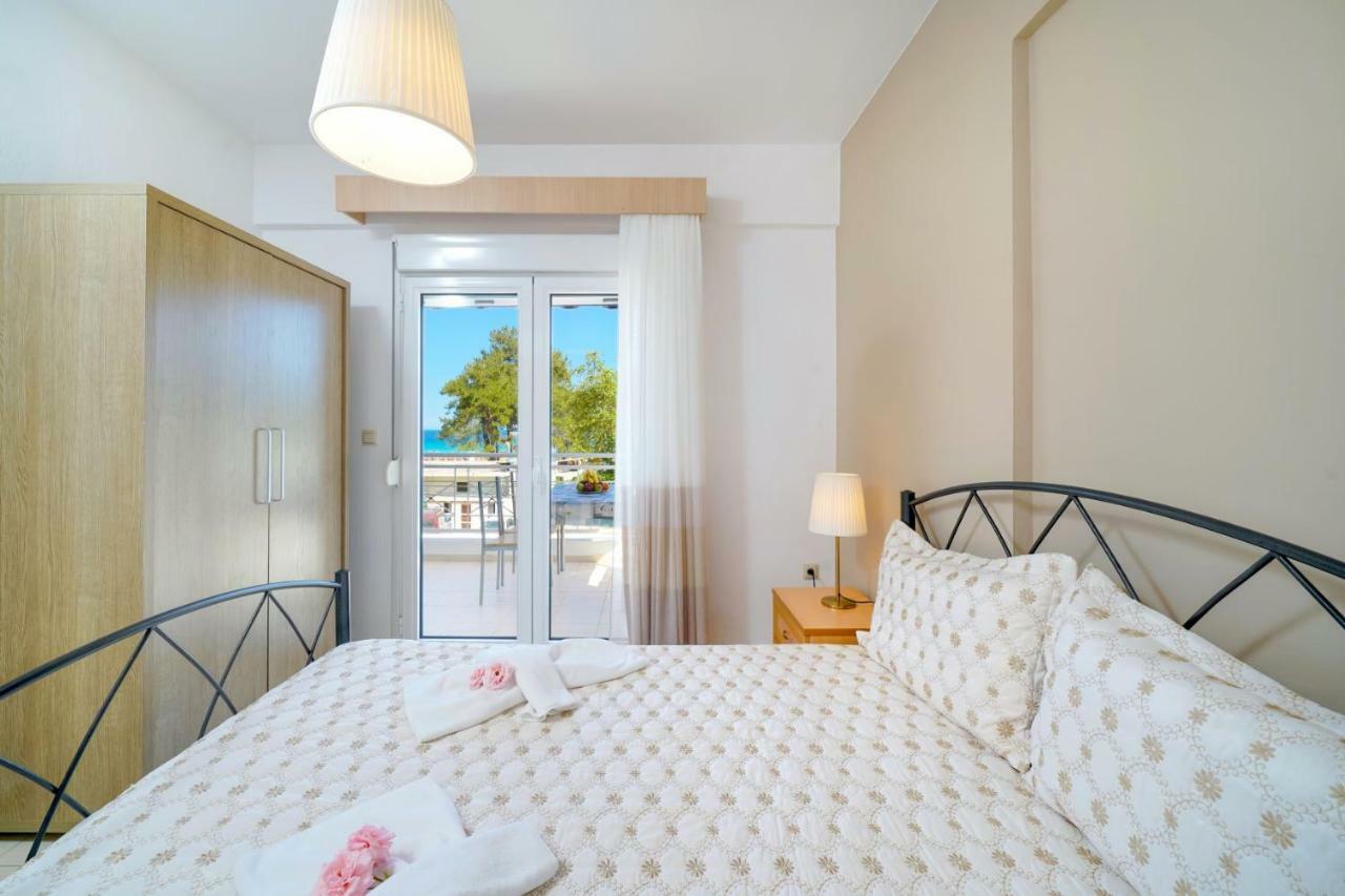 L&K Apartment Golden Beach Chrysi Ammoudia ภายนอก รูปภาพ